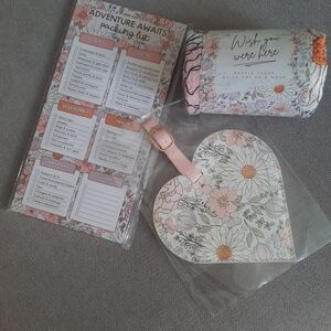 Pink and White Floral Travel Set